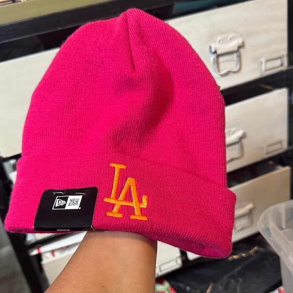 New Era Accessories - New Era Bright Pink Beanie LA Logo